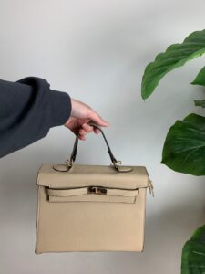 12,00 €